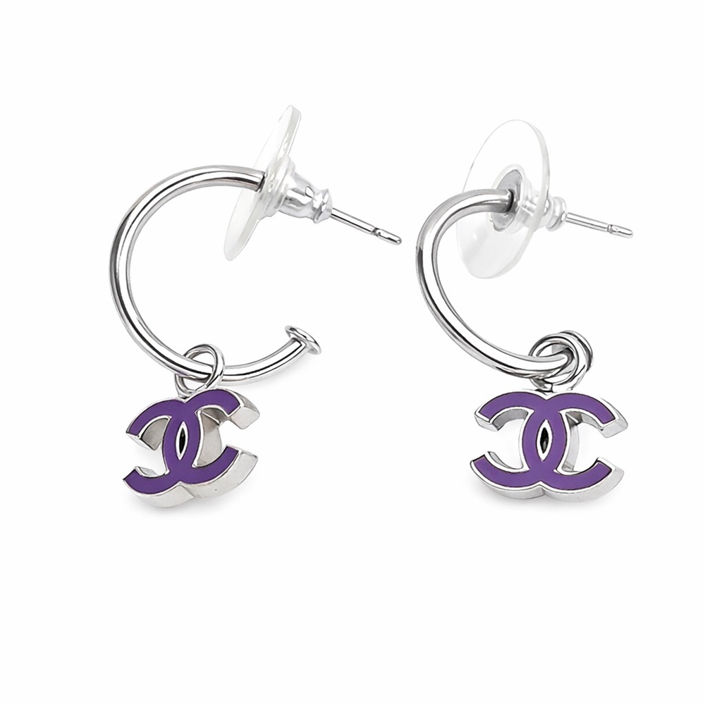 AUTH CHANEL CC LOGO CHARM DROP HOOPS COCO MARK SILVER PURPLE EARRINGS IN BOX
